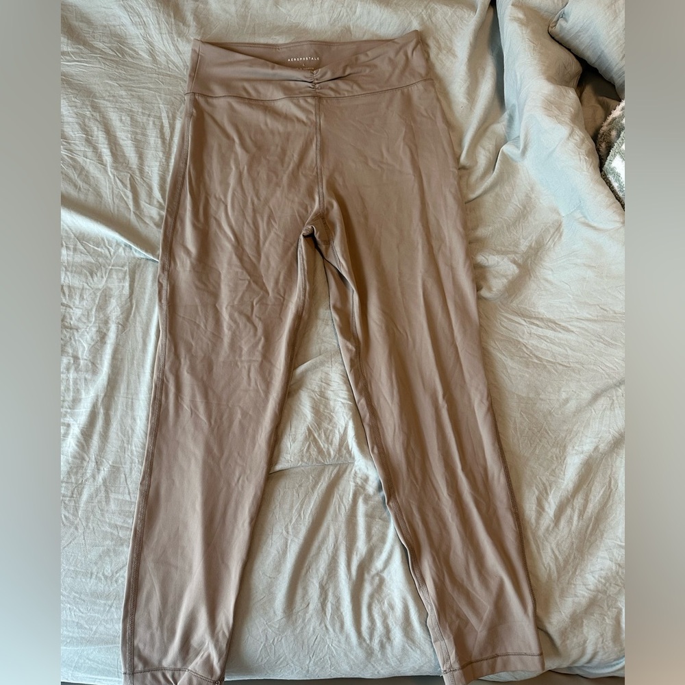 beige leggings